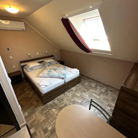 Balatonfueredi Borostyan Panzio Oda ve Kahvaltı Balatonfüred