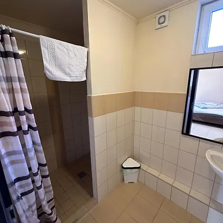 Oda ve Kahvaltı Balatonfueredi Borostyan Panzio Balatonfüred