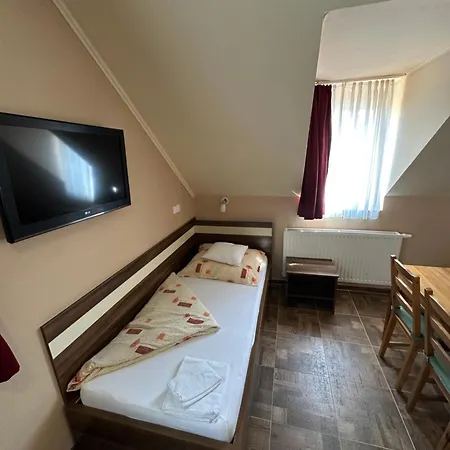 Balatonfueredi Borostyan Panzio Oda ve Kahvaltı Balatonfüred